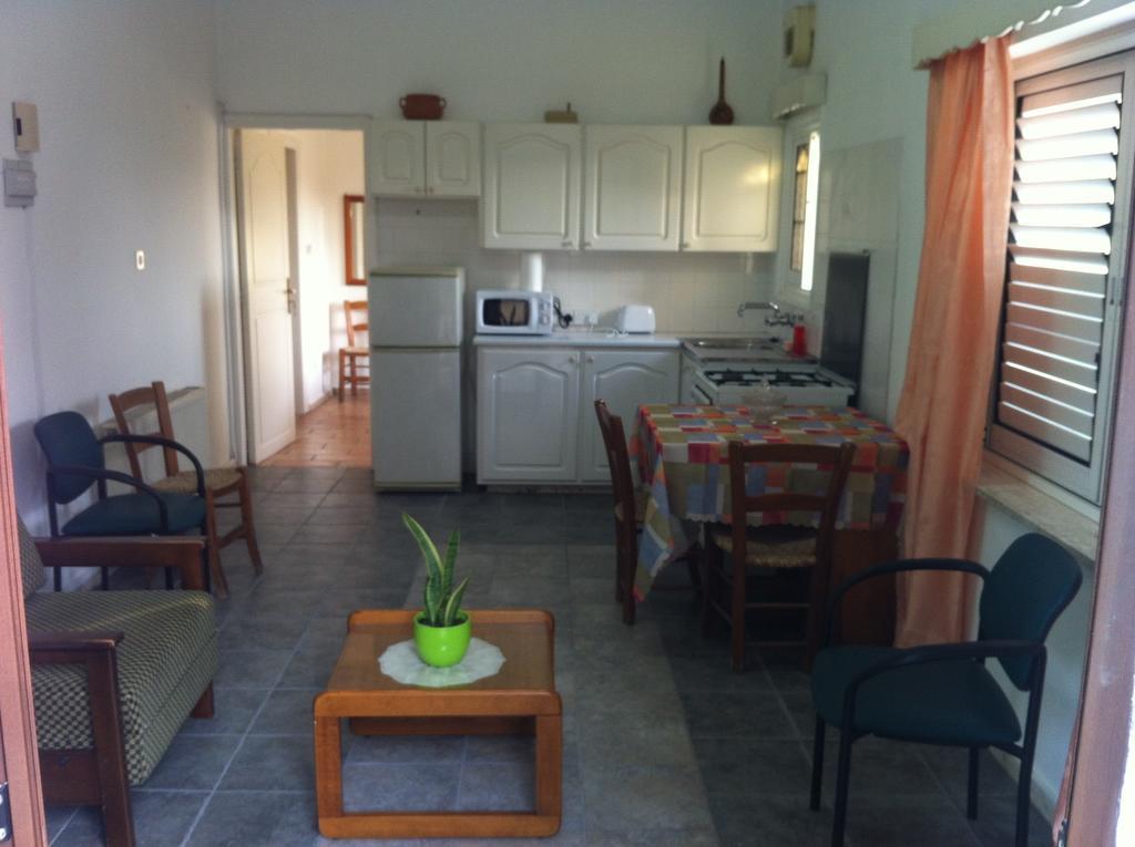 Valentinos House Vila Pafos Quarto foto
